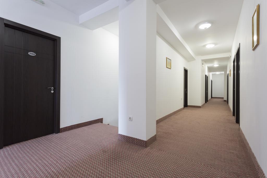 Hotel Albi ソフィア エクステリア 写真